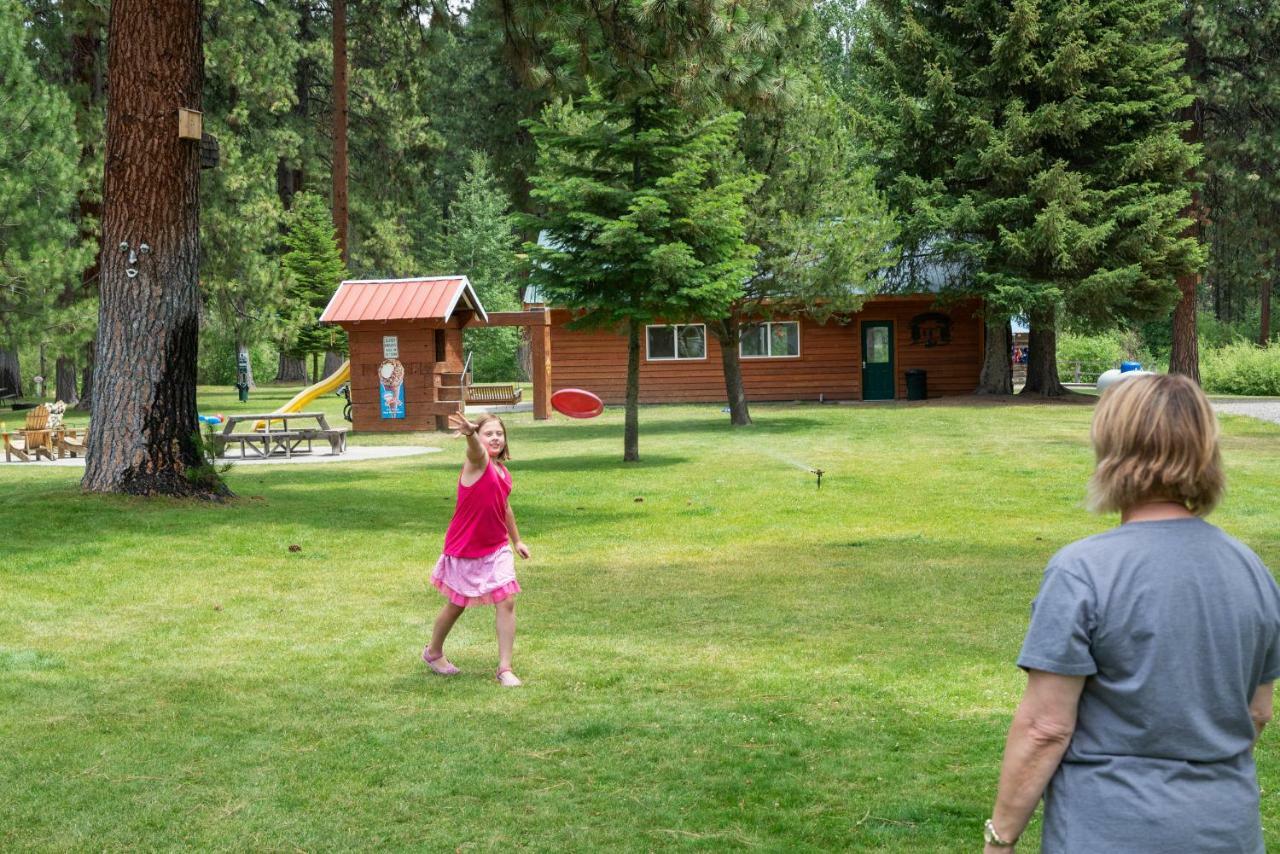 Crater Lake Resort Fort Klamath Exterior foto
